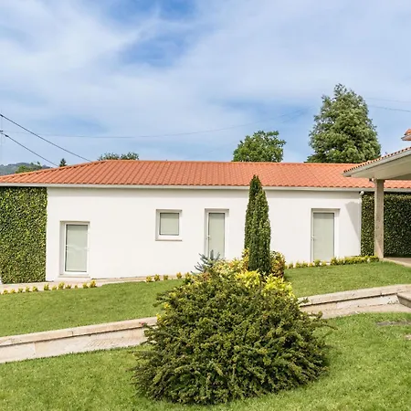 Casa Da Hera By House And People Holiday home *