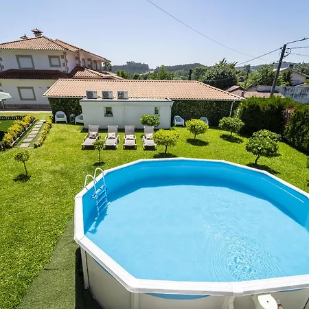 Casa Da Hera By House And People Holiday home