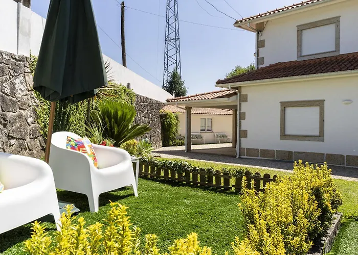 Casa Da Hera By House And People *